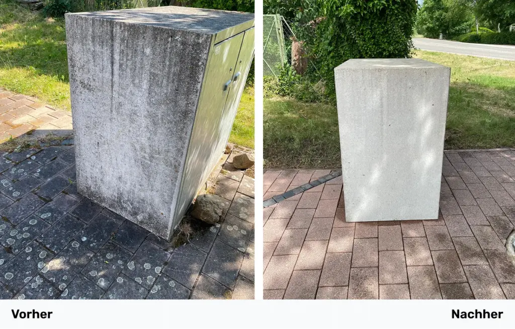 Collage zweier Bilder eines gereinigten Betonblocks, links vor der Reinigung und rechts nach der Reinigung.